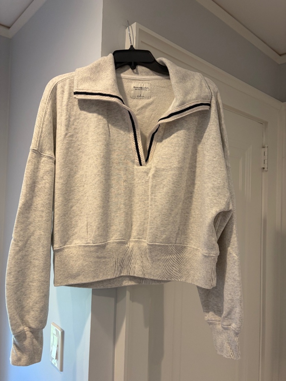 Abercrombie & Fitch soft AF sweatshirt